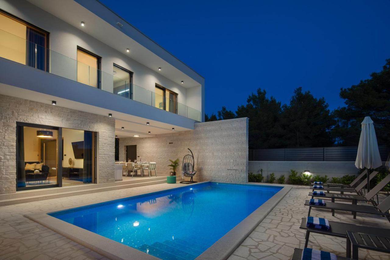 Villa Dm Vodice Exterior foto