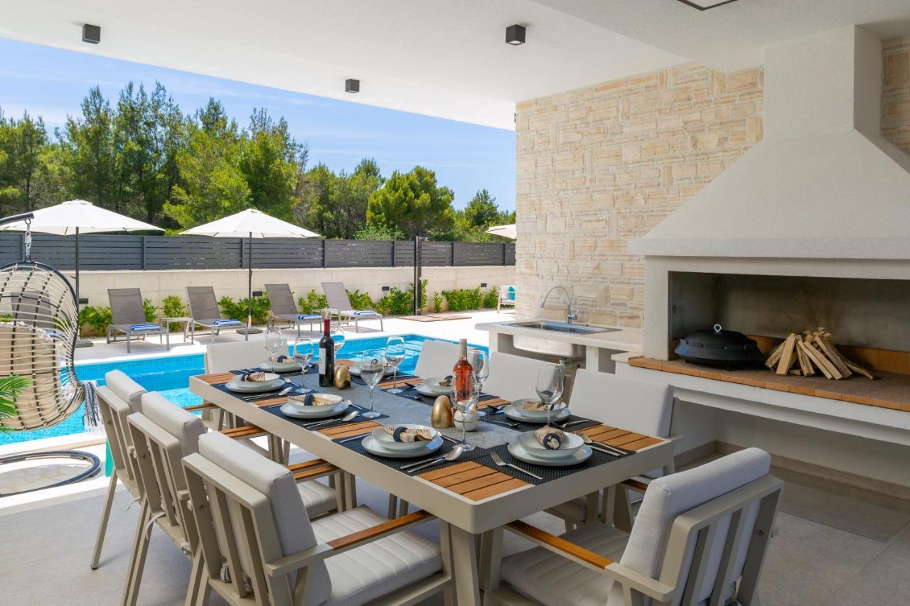 Villa Dm Vodice Exterior foto